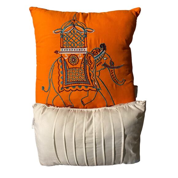 VCNY Throw Pillows Home Decorative Orange White Comforter Bed Embroidered - Picture 6 of 6